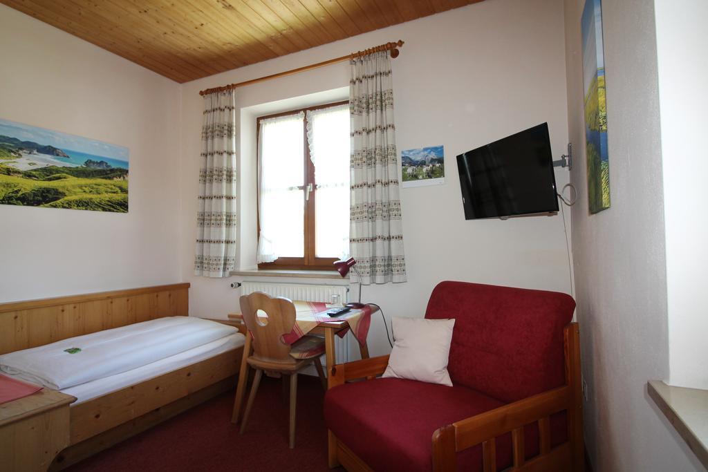 Landgasthof Pilsenhof Entenbraterei Hechendorf am Pilsensee Luaran gambar
